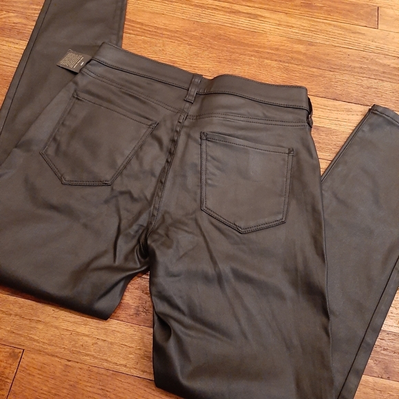 a.n.a high rise black jeans - Picture 4 of 11